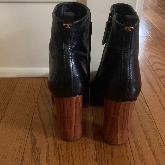 Tory Burch black leather booties. - Picture 2 of 8